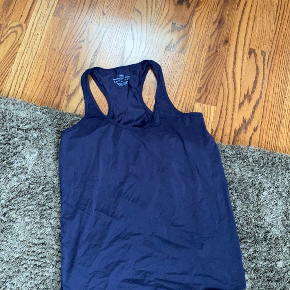 Navy blue southern tide workout top